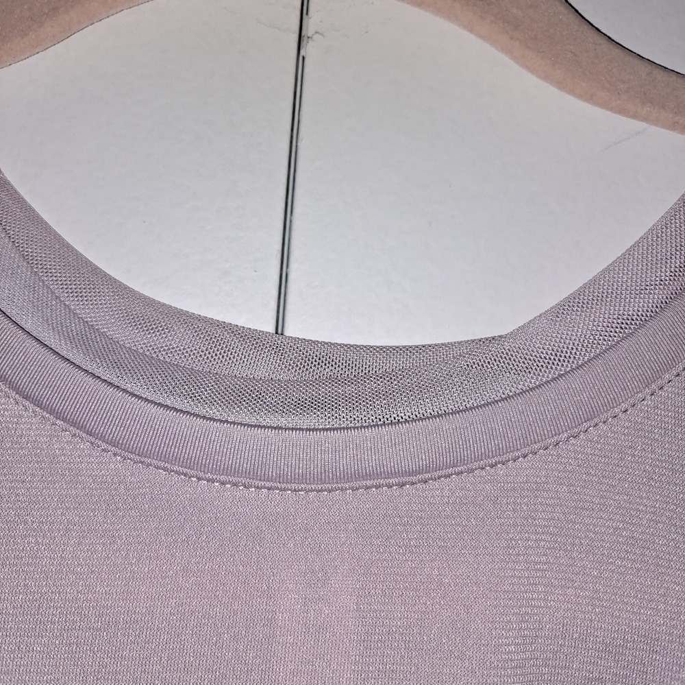 Fabletics Top - Picture 2 of 4